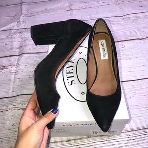 Steve Madden Black Ashlyn Nubuck Heels